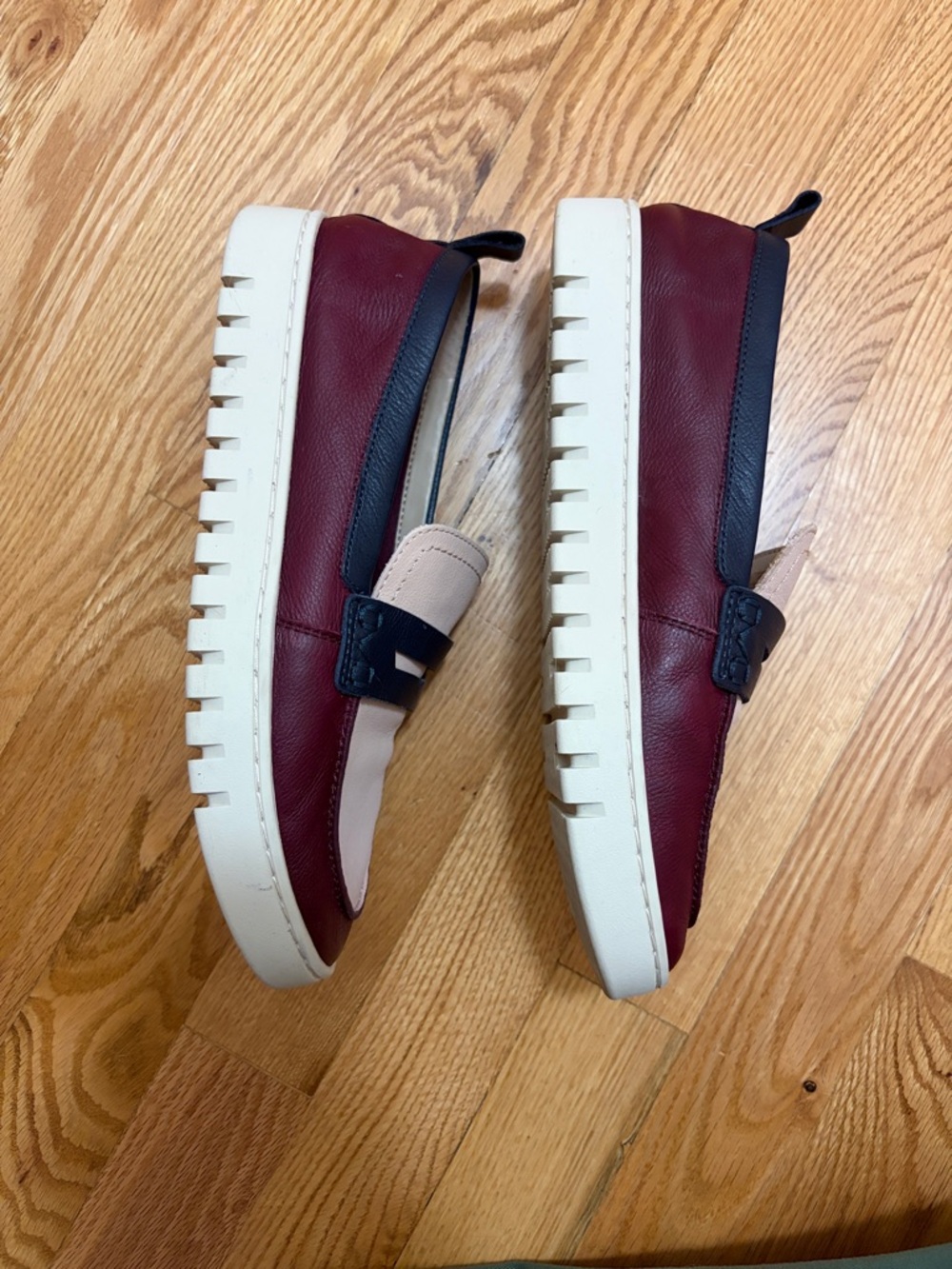 Vionic Uptown Loafers Cherry Jubilee Multi Leather 8.5 - Picture 6 of 8